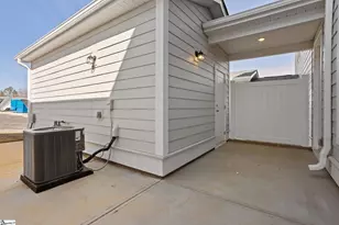 232 Lake Greenwood Blvd, Greenwood, SC 29649 - Photo 24