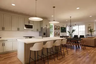 1305 Pendleton St, Greenville, SC 29611 - Photo 4