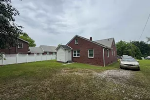 422 E Savannah St, Calhoun Falls, SC 29628 - Photo 20