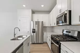 827 Ernest Ln, Lyman, SC 29365 - Photo 2