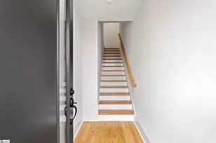 1305 Pendleton St, Greenville, SC 29611 - Photo 4