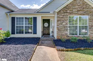 349 Hamilton Pkwy, Easley, SC 29642 - Photo 2