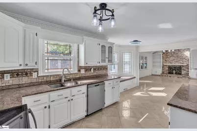 208 Forrester Creek Way, Greenville, SC 29607 - Photo 4