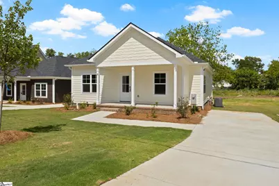 18 N Georgia Avenue, Greenville, SC 29611 - Photo 2