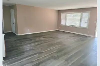 200 Lincoln Drive, Gaffney, SC 29341 - Photo 6