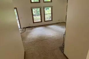 106 Stonegate Ct, Simpsonville, SC 29681 - Photo 10