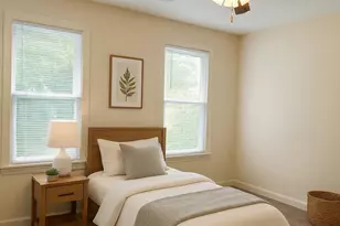 102 Heritage W Ct, Greenwood, SC 29646 - Photo 6