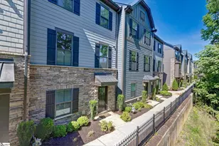 27 Rollins Ave, Greenville, SC 29607 - Photo 28