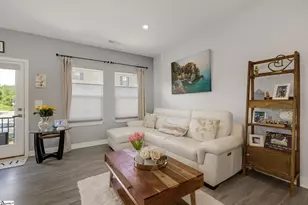 27 Rollins Ave, Greenville, SC 29607 - Photo 10