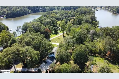 1706 E Saluda Lake Road, Greenville, SC 29611 - Photo 2