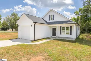 636 Jasmin Dr, Anderson, SC 29626 - Photo 1
