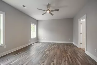 132 Willett Trail, Taylors, SC 29687 - Photo 4