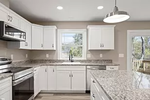 2 Hillbrook Rd, Taylors, SC 29687 - Photo 10