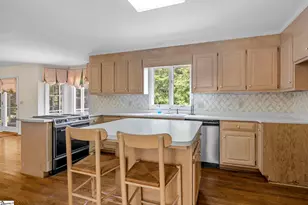 302 Copeland Rd, Greer, SC 29651 - Photo 16