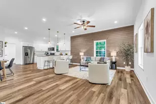 44 4th Ave, Greenville, SC 29611 - Photo 6