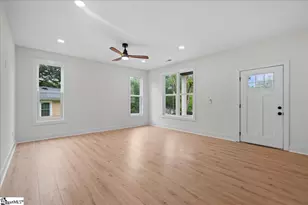 119A Woodland Dr, Fountain Inn, SC 29644 - Photo 8