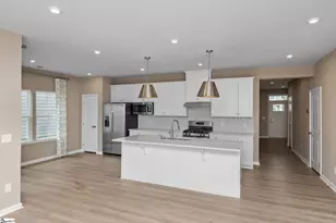 6010 Ives Ave, Spartanburg, SC 29307 - Photo 6