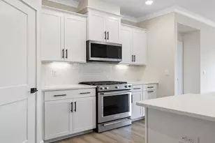 410 Fiery Rd, Greenville, SC 29607 - Photo 16