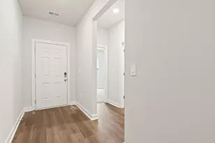 235 Merriweather Wy, Spartanburg, SC 29302 - Photo 2