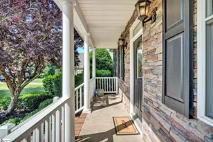 10 Laurelcrest Ln, Travelers Rest, SC 29690 - Photo 4