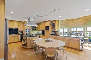 902 Altamont Rd, Greenville, SC 29609 - Photo 10