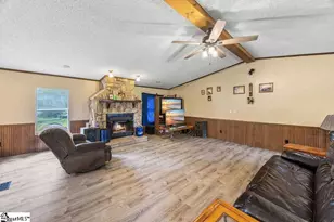 136 Topaz Dr, Gray Court, SC 29645 - Photo 2