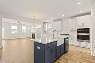 142 Anderson Oaks Ln, Easley, SC 29642 - Photo 2