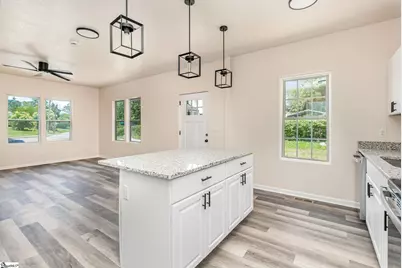 782 John B White Sr Boulevard, Spartanburg, SC 29306 - Photo 6