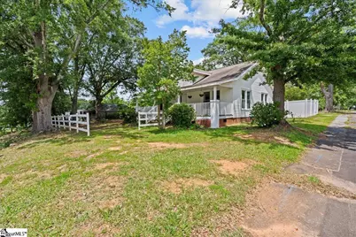 313 S Georgia Avenue, Chesnee, SC 29323 - Photo 2