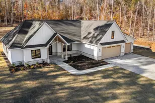 125 E Peninsula Dr, Laurens, SC 29360 - Photo 1