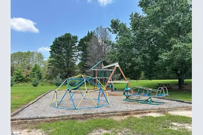 125 E Peninsula Drive, Laurens, SC 29360 - Photo 42