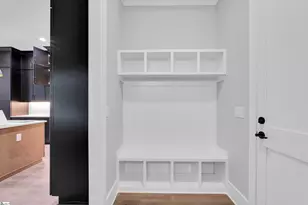 62 McNeil Ct, Greenville, SC 29609 - Photo 6