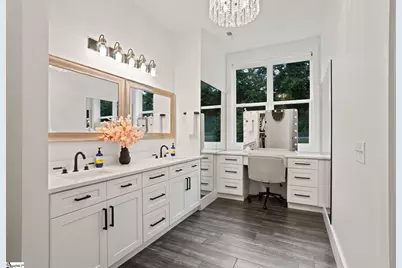 421 Lynn Road, Taylors, SC 29687 - Photo 18