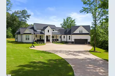 421 Lynn Road, Taylors, SC 29687 - Photo 2