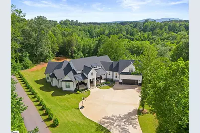 421 Lynn Road, Taylors, SC 29687 - Photo 1