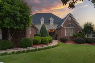 28 Laurelcrest Ln, Travelers Rest, SC 29690 - Photo 2