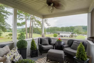 28 Laurelcrest Ln, Travelers Rest, SC 29690 - Photo 4