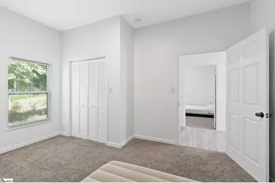 904 W Hampton Street, Laurens, SC 29360 - Photo 28