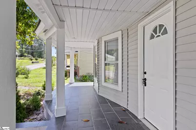 904 W Hampton Street, Laurens, SC 29360 - Photo 4