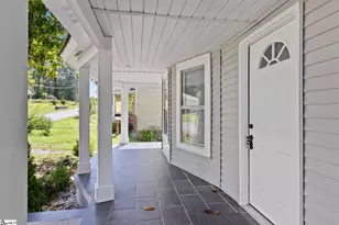 904 W Hampton St, Laurens, SC 29360 - Photo 4