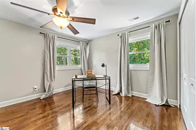 119 W Victoria Road, Spartanburg, SC 29301 - Photo 10