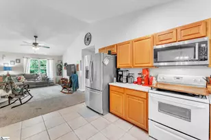 150 Mountain View Cir, Inman, SC 29349 - Photo 8