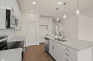 205 Pendergast Rd, Greenville, SC 29605 - Photo 10