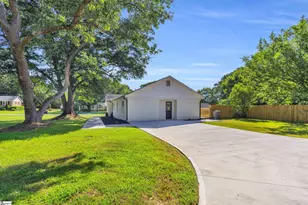 2 Melbourne Ln, Greenville, SC 29615 - Photo 40