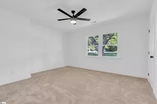 2 Melbourne Ln, Greenville, SC 29615 - Photo 28