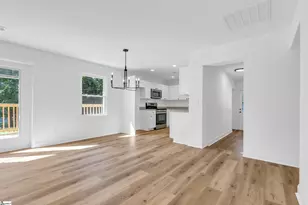 2 Melbourne Ln, Greenville, SC 29615 - Photo 10