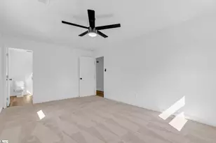 2 Melbourne Ln, Greenville, SC 29615 - Photo 16