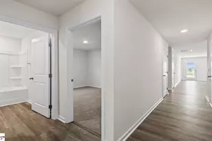 2238 Springview Ct, Boiling Springs, SC 29316 - Photo 2