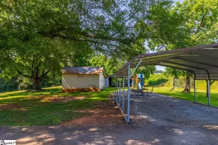 849 Harvey Rd, Greer, SC 29651 - Photo 34