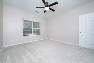 212 Dellwood Dr, Spartanburg, SC 29301 - Photo 16